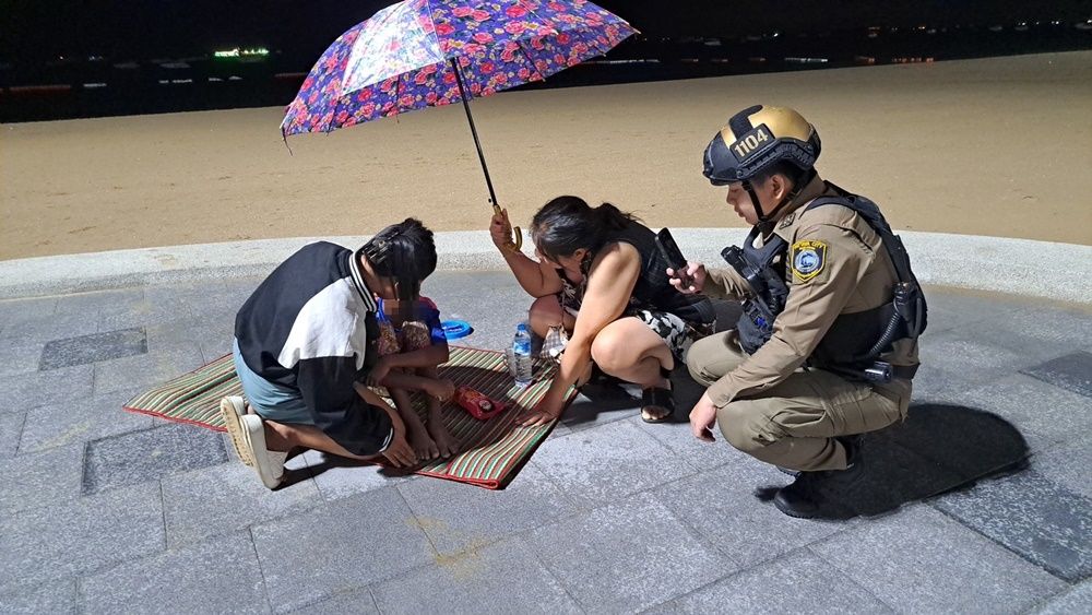 Police help Cambodian girl abandoned by parents in Pattaya - Thai Newsroom