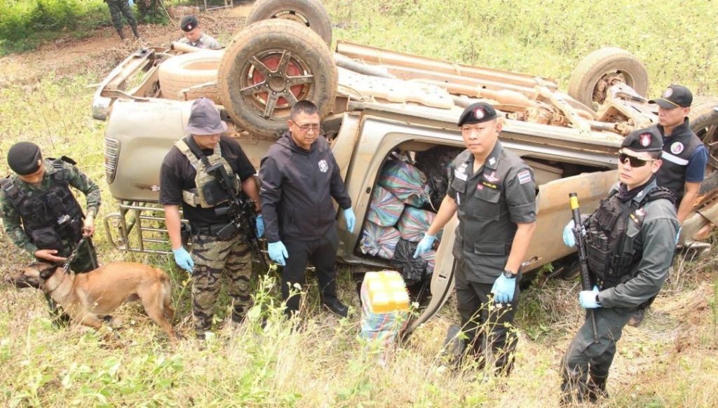 Millions of meth pills seized in Chiang Rai car chase - Thai Newsroom